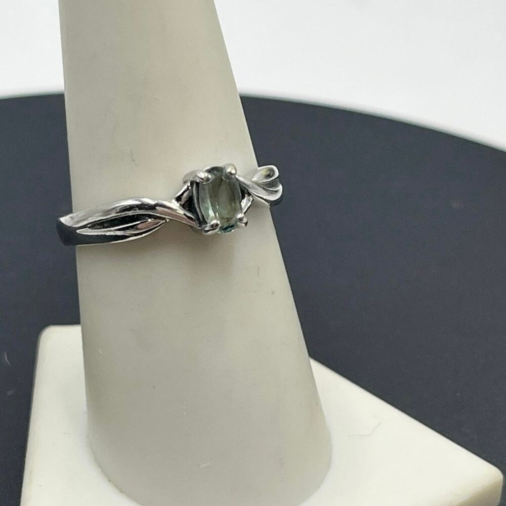 Ross Simons Sterling Silver 925‎ Blue Topaz Leaf Design Ring Size 8.25, 3.83g